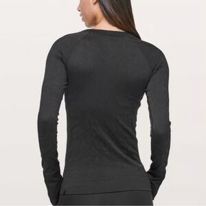 Lululemon Black Long Sleeve